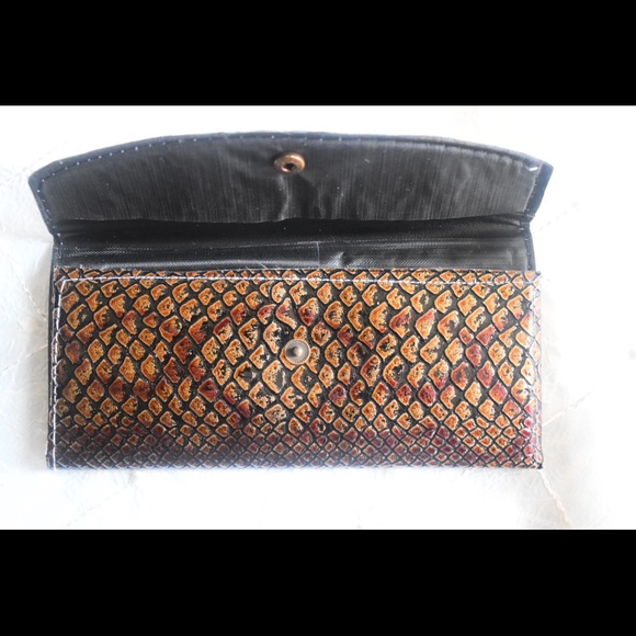 Wallet - Picture 2 of 3